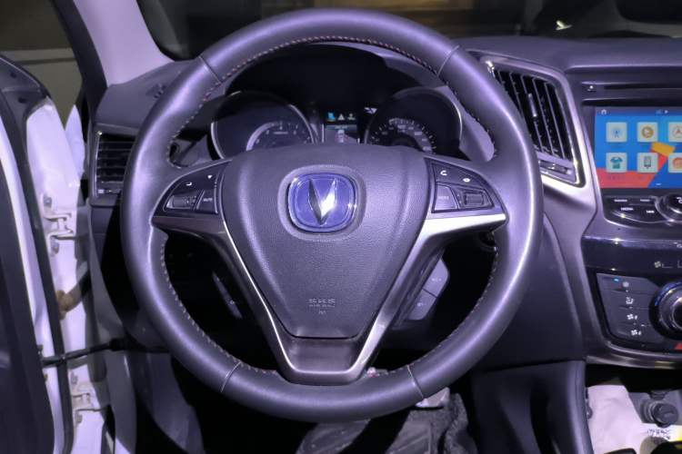 Used CHANGAN CS75 2016 1.8T Automatic Elite Model China V Standard