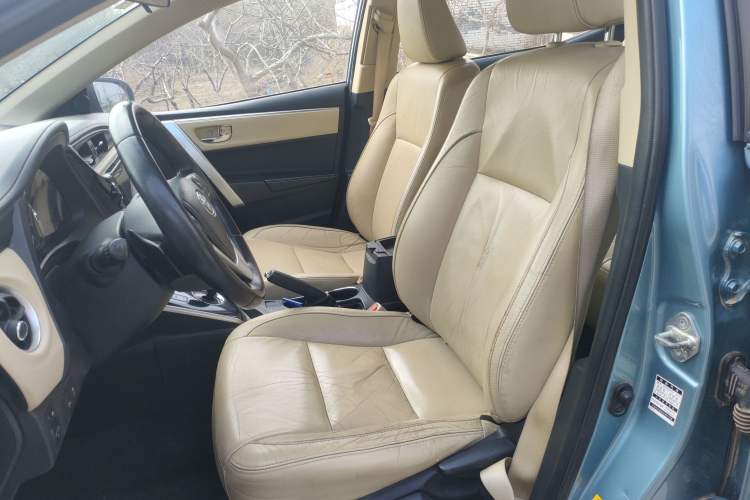 Used Toyota Corolla 2017 Revised Dual-Engine 1.8L E-CVT Elite Edition
