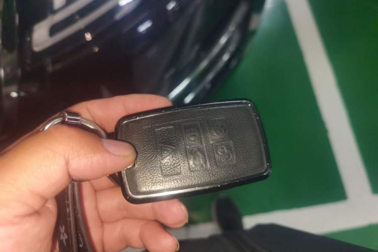 Used Land Rover Range Evoque 2021 Range Rover L 249 PS R-Dynamic SE Luxury Edition Vehicle Key