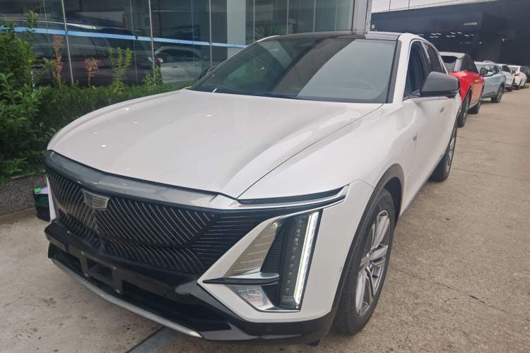 Used Cadillac LYRIQ 2022 Rear-Drive Long-Range Prestige Edition