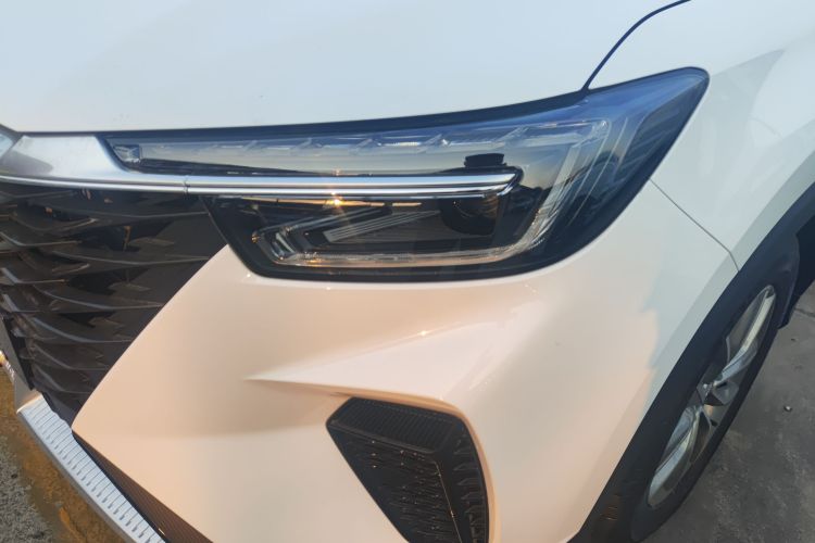 Used Roewe RX5 2025 PLUS 330TGI Automatic Trendsetting Smart Edition Left Front Headlight