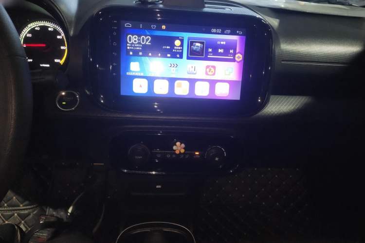 Used Roewe Clever 2022 311km QiQi BoBo Edition
