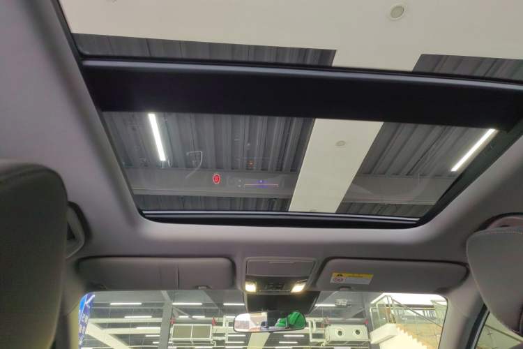 Used Honda CR-V 2021 240TURBO CVT Two-Wheel Drive Urban Edition
