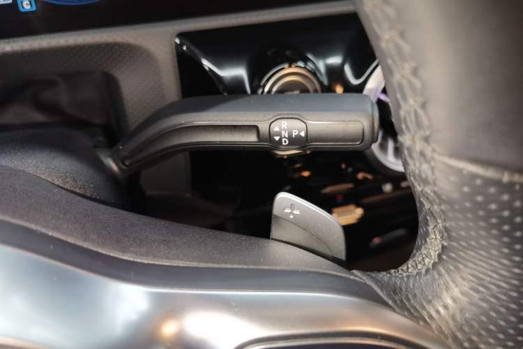 Used Mercedes-Benz A-Class 2022 Revised Version A 200 L Sport Sedan Fashionable Style
