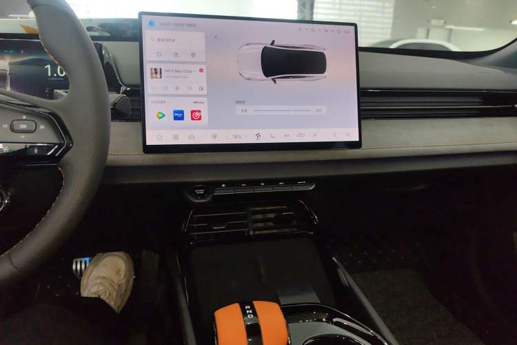 Used CHANGAN UNI-V 2025 Model Third-Generation 2.0T Dynamic Edition
