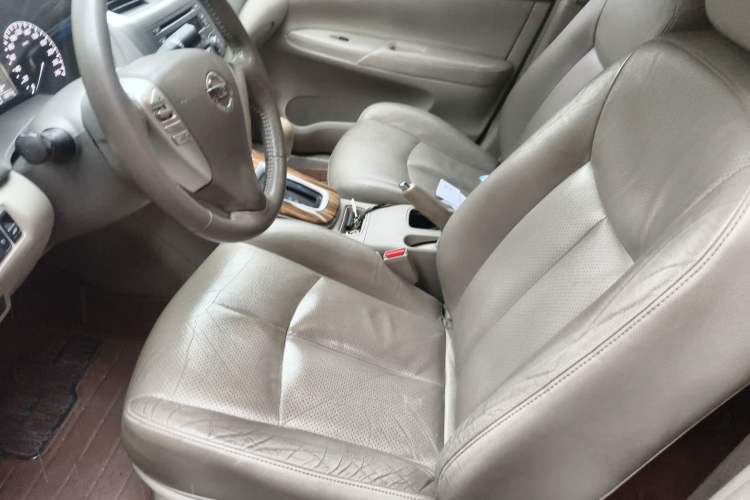 Used Nissan Sylphy 2014 1.6XV CVT Deluxe Edition Left Front Seat