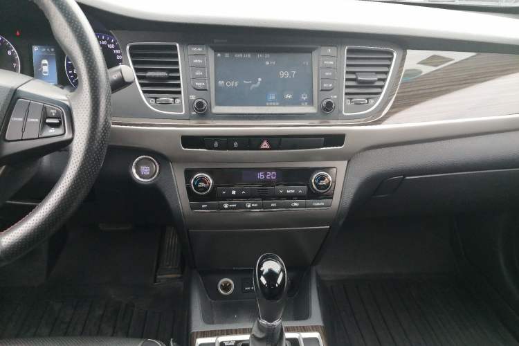 Used Hyundai Mistra 2016 1.6T Automatic Smart GLS
