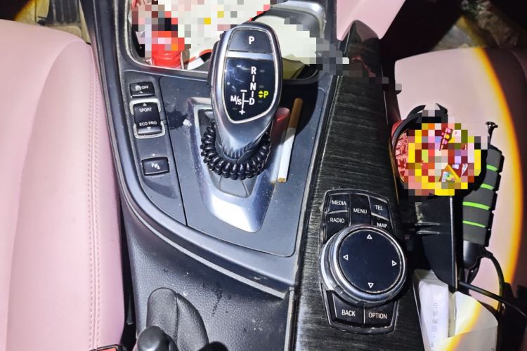 Used BMW 4 Series 2014 428i Convertible Luxury Design Package