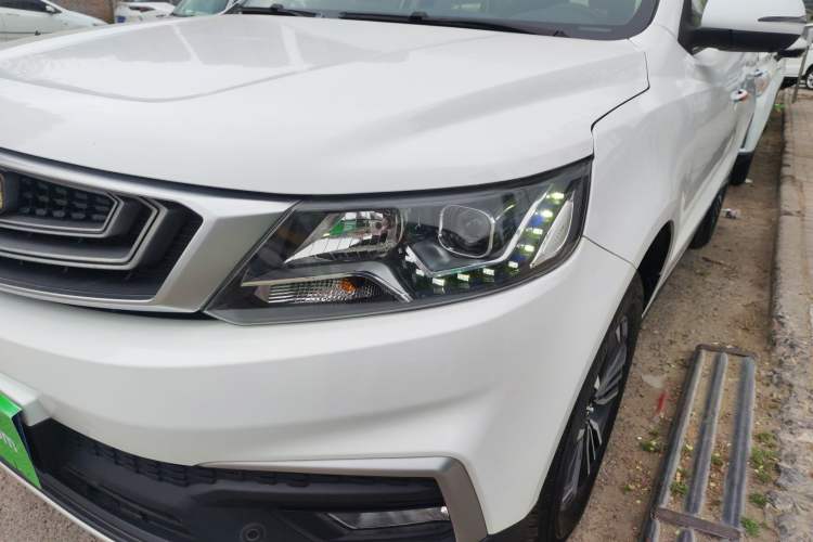 Used Geely Auto Vision X6 2018 1.8L Manual 4G Connect Luxury Edition Left Front Headlight