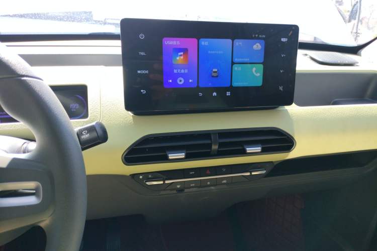 Used Geely Galaxy Panda 2024 Panda Mini 200km Endurance Bear