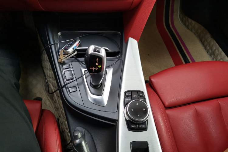 Used BMW 4 Series 2016 420i Convertible Fashion Model