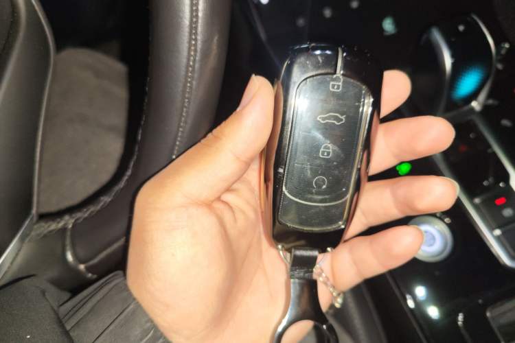 Used Chery Tiggo 8 PLUS 2022 290TGDI DCT Haoting Edition+