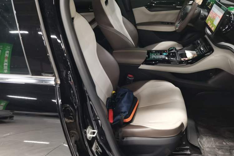 Used BYD Qin PLUS 2023 Champion Edition DM-i 55KM Leading Model