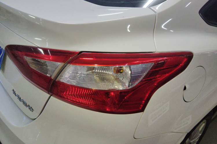 Used Ford Focus 2012 Sedan 1.6L Manual Comfort Model