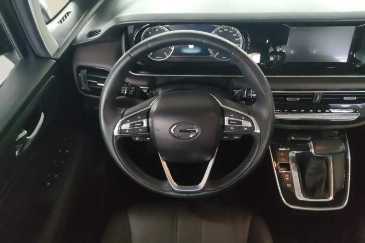 Used GAC Trumpchi M6 2019 270T DCT Luxury Edition (6-seater) China VI Steering Wheel