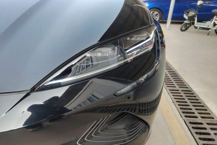 Used BYD Seal 2022 550 km Standard Range Rear-Wheel Drive Prestige Version