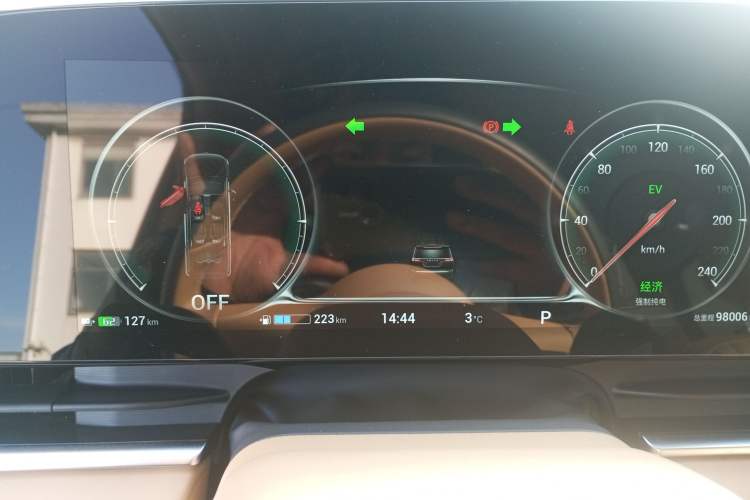 Used VOYAH Dream 2024 PHEV Ultra-Long Range Flagship Edition
