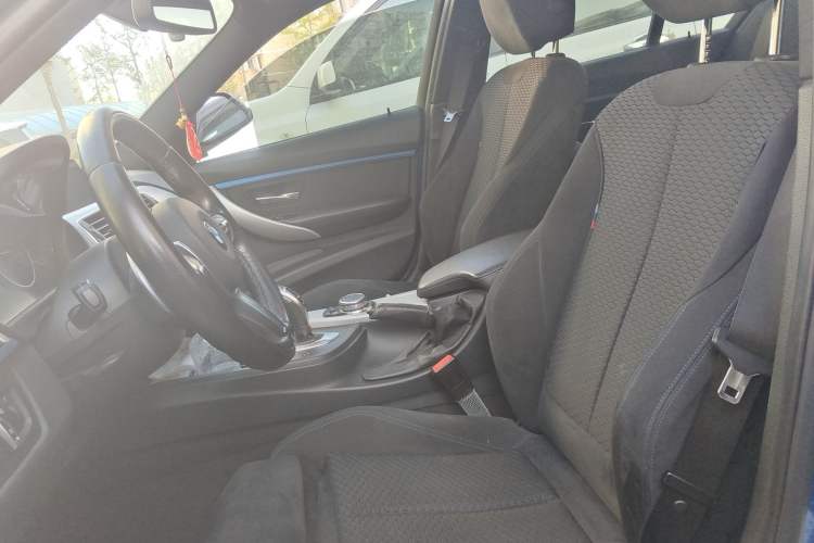 Used BMW 3 Series 2016 320i M Sport
