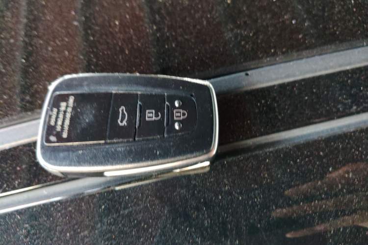 Used Toyota Camry 2021 Dual-Motor 2.5HG Luxury Edition Vehicle Key