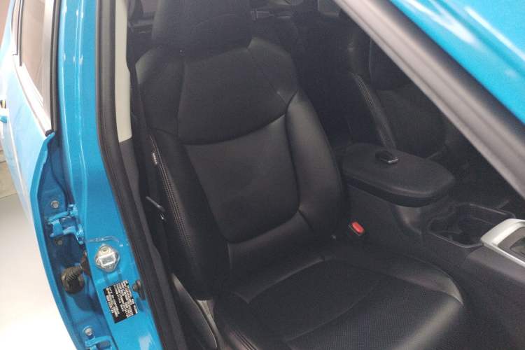 Used Toyota RAV4 2020 2.0L CVT Two-Wheel Drive Fashion Edition