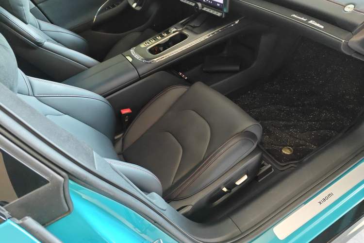 Used Xiaomi Auto SU7 2024 Four-Wheel-Drive Max Founder's Edition Right Front Seat