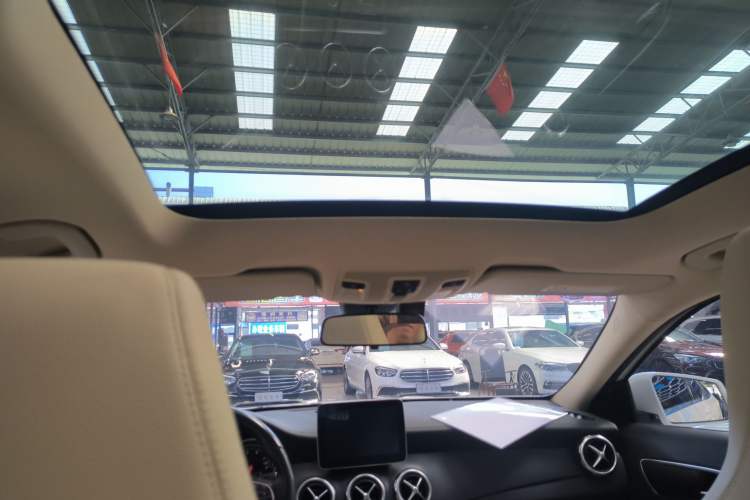 Used Mercedes-Benz GLA 2017 GLA 200 Fashion Model