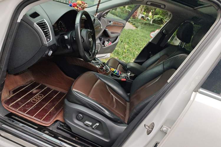 Used Audi Q5 2016 40 TFSI Comfort Model
