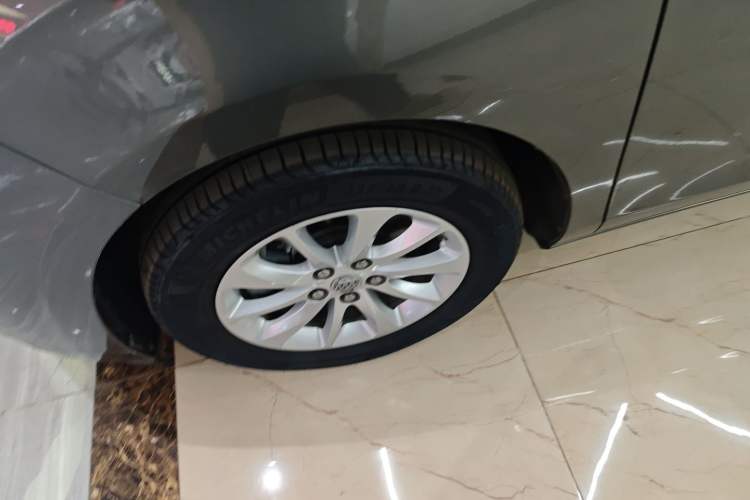 Used Buick GL8 2017 ES 28T Premium Version China V Standard