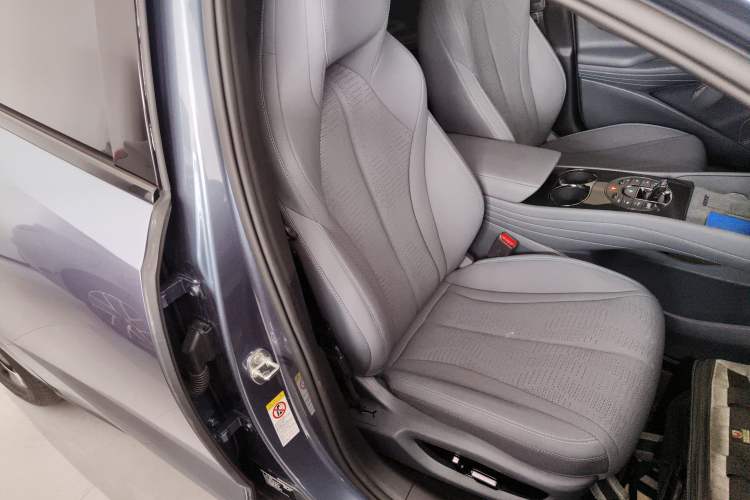 Used BYD Seal 06GT 2025 605 Heatwave Edition Right Front Seat