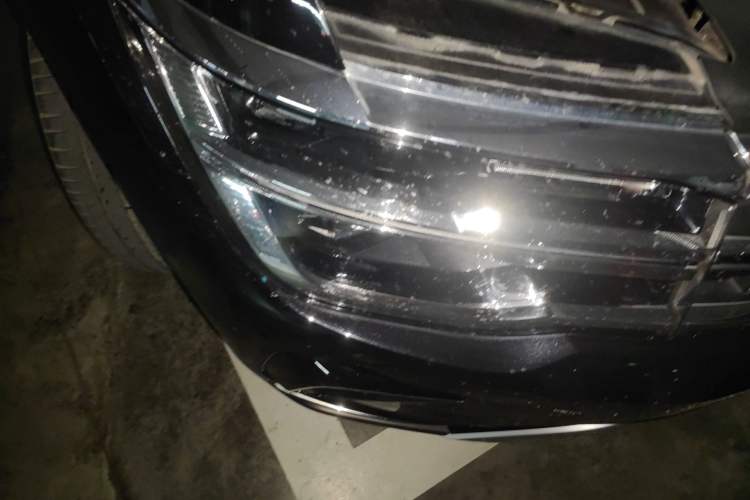 Used Volkswagen Teramont 2021 330TSI Two-Wheel-Drive Prestige Luxury Edition Right Front Headlight