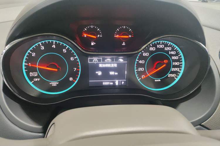 Used Chevrolet Cruze 2016 1.5L Automatic Stylish Sunroof Version Instrument Cluster