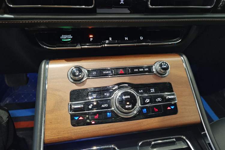 Used Lincoln Aviator 2021 3.0T V6 Four-Wheel Drive Luxury Edition