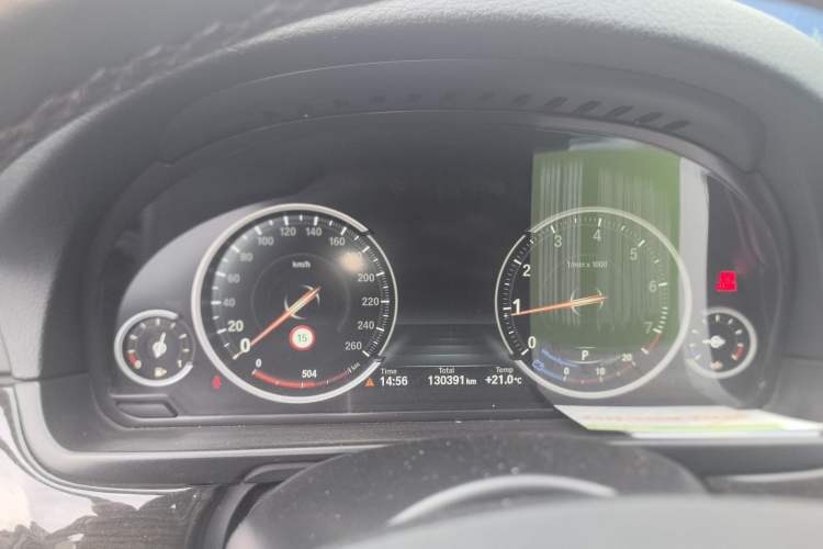 Used BMW 5 Series 2014 525Li Luxury Design Package
