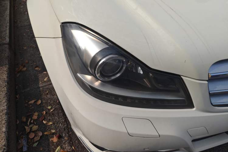 Used Mercedes-Benz C-Class 2011 C 300 Fashion Model
