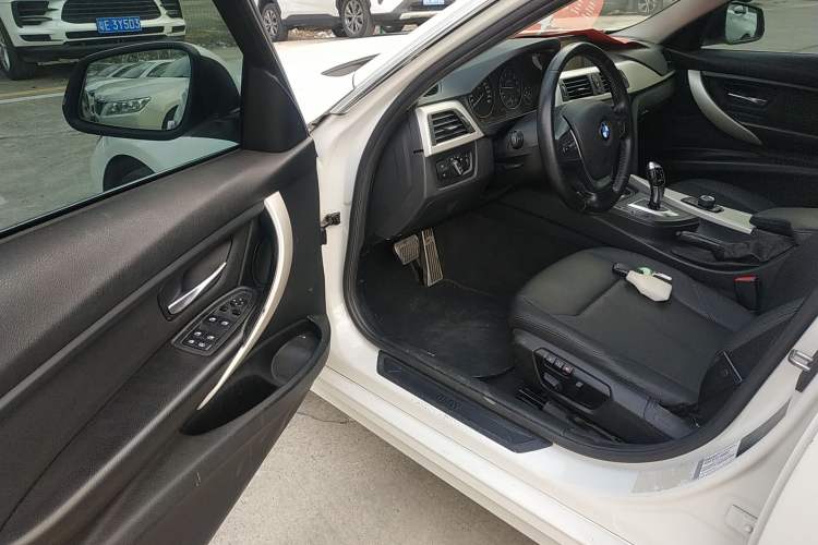 Used BMW 3 Series 2015 320Li Luxury Edition Fashion Model