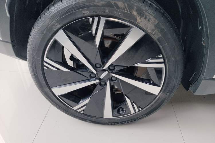 Used Geely Auto FX11 2023 1.5TD DCT Prestige Edition