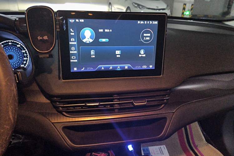 Used Hongqi E-QM5 2022 431 km Charge & Enjoy Edition
