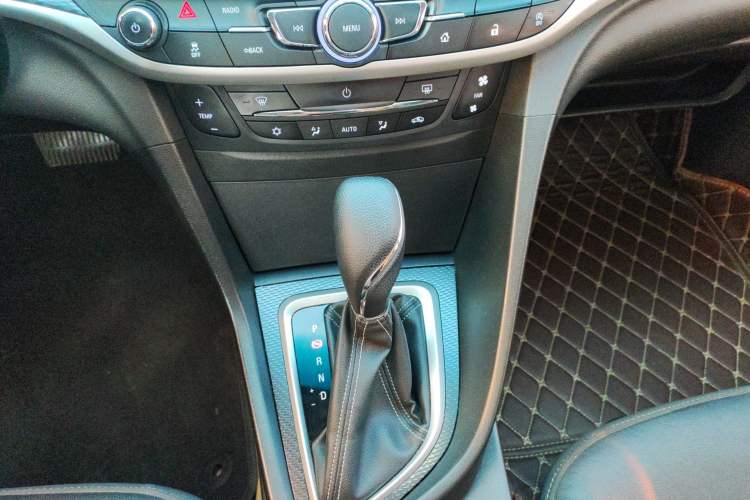 Used Buick GT 2019 18T Automatic Connected Elite Model China VI Standard