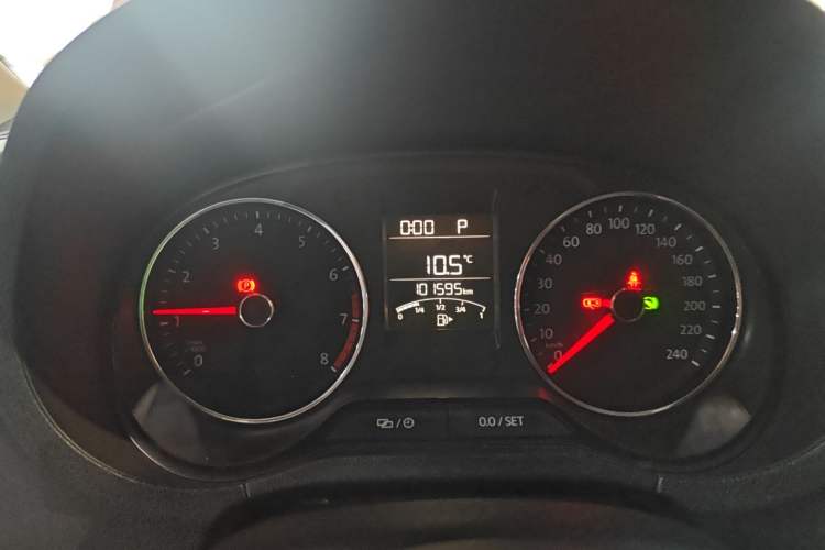 Used Volkswagen Polo 2016 1.6L Automatic Comfort Model Instrument Cluster