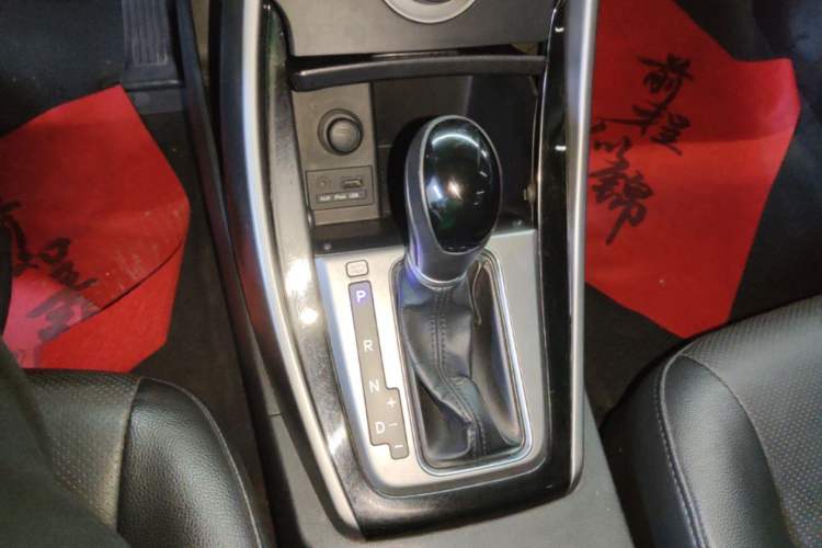 Used Hyundai Elantra (5th Generation / Langdong) 2015 1.6L Automatic Luxury Model Gear Lever