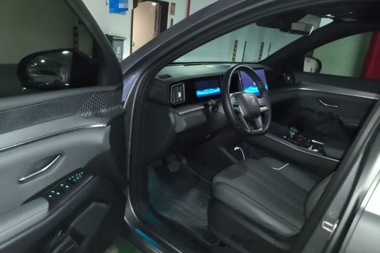 Used BYD Song Pro New Energy 2025 2nd Generation Intelligent Driving Version DM-i 75KM Leading Edition
