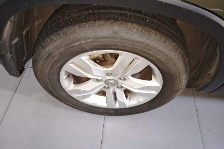 Used CHANGAN CS75 2016 1.8T Automatic Elite Model China V Standard Right Rear Wheel Hub