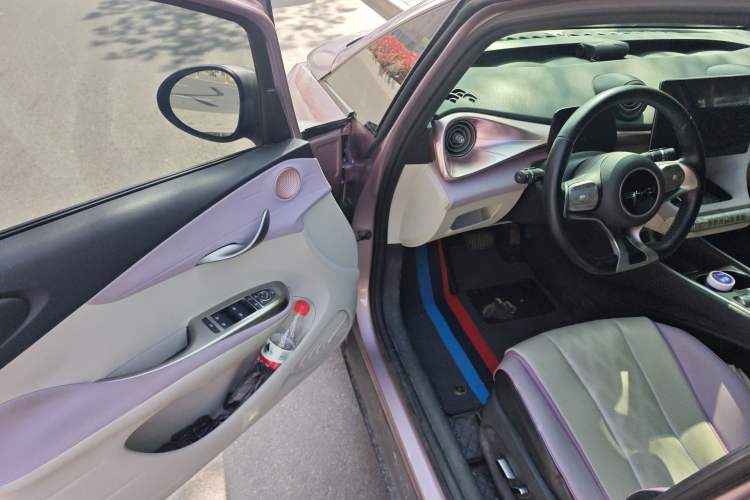 Used BYD Dolphin 2023 420 km Fashion Edition Driver Seat