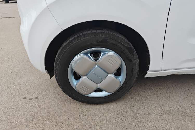 Used Geely Galaxy Panda 2024 Panda Mini 200km Endurance Bear
