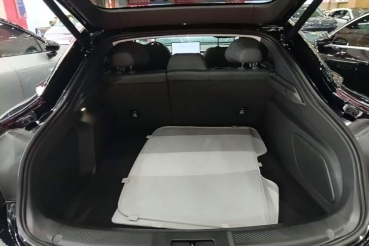 Used XPeng MONA M03 2025 600 with Ultra-Long Range Max