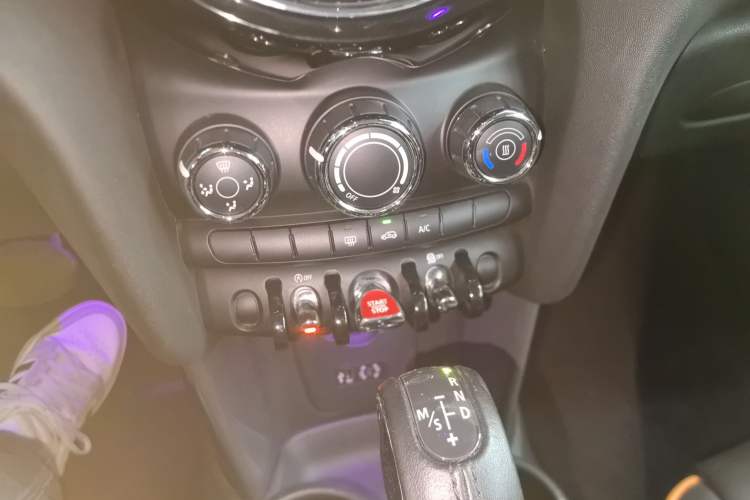 Used MINI MINI 2014 1.5T COOPER Fun