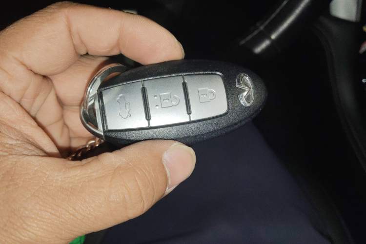 Used Infiniti Q50L 2015 2.0T Enjoyment Edition Vehicle Key