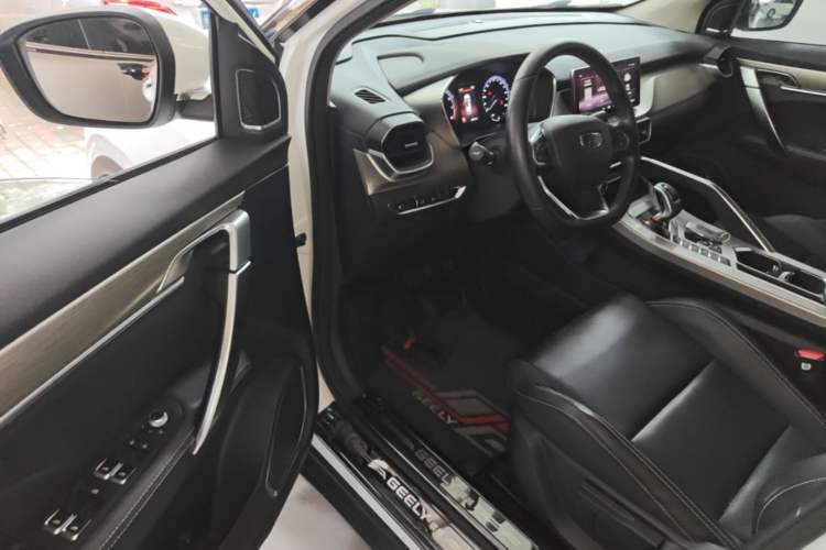 Used Geely Auto Coolray 2019 260T DCT Knight China V Standard
