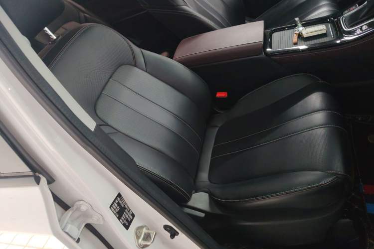 Used GAC Trumpchi M6 2023 PRO 270T DCT Luxury Edition Right Front Seat