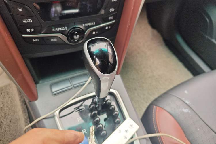 Used BYD G5 2014 1.5TID Automatic Prestige Model